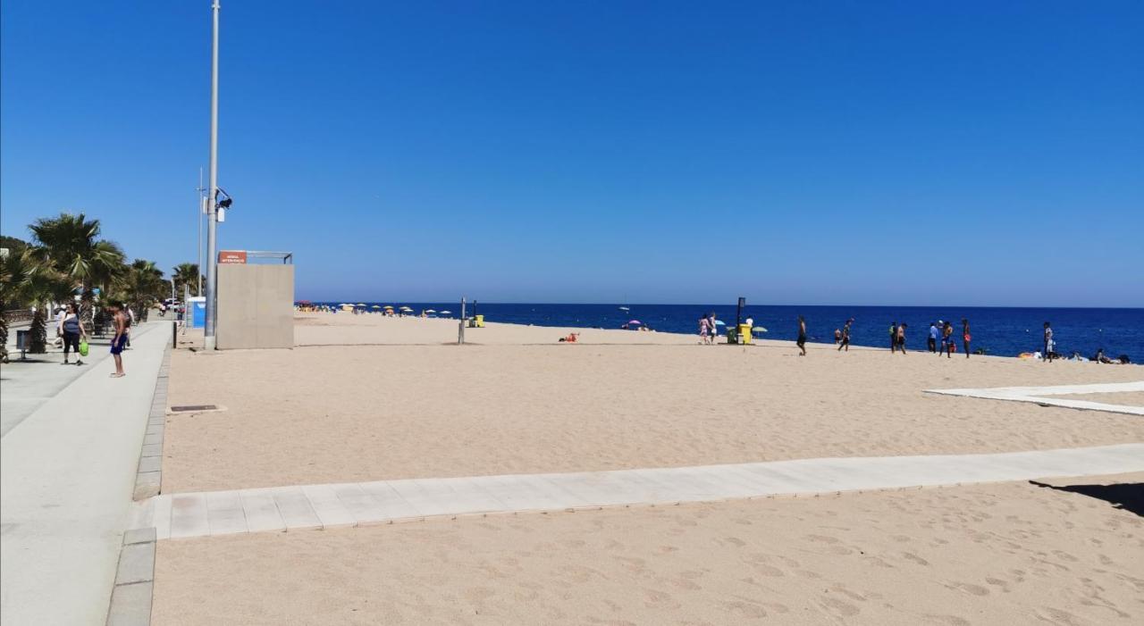 Apartamento A 100 Metros De La Playa Pineda de Mar Εξωτερικό φωτογραφία